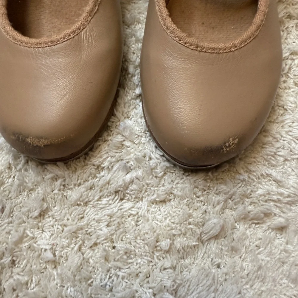Bloch Tan Kids Size 9 Tap Shoes